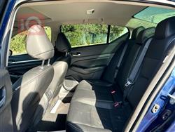 نيسان ألتيما